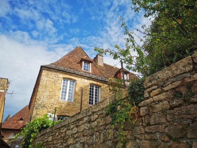 Апартаменты Loft Montaigne Cite Medievale Sarlat Экстерьер фото
